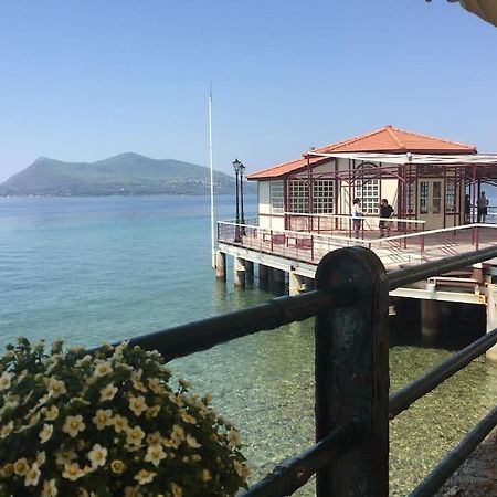 Villa Oleander Agios Nikolaos Loutra Edipsou Bagian luar foto