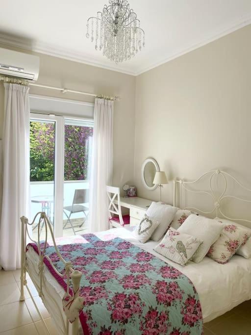 Villa Oleander Agios Nikolaos Loutra Edipsou Bagian luar foto