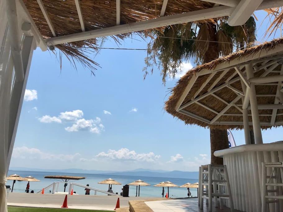 Villa Oleander Agios Nikolaos Loutra Edipsou Bagian luar foto